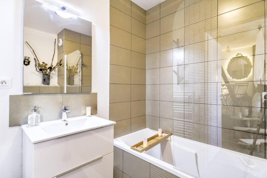 Appartement L'entracte Strasbourgeoise - Au Coeur De La Petite France Straatsburg